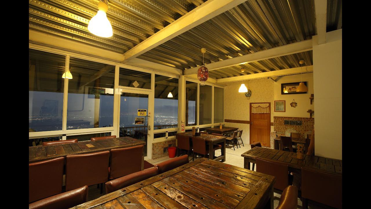 Sky Lounge B&B Zhushan Luaran gambar